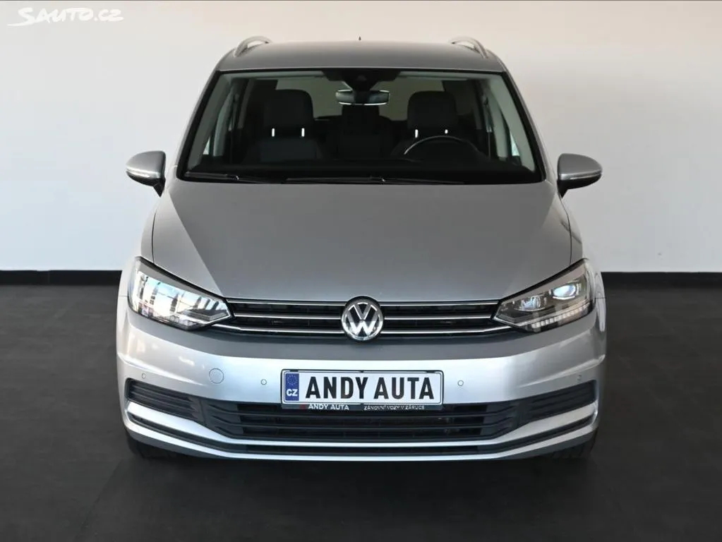 Volkswagen Touran 2,0 TDi 110kW DSG LED NAVI Zár Image 2