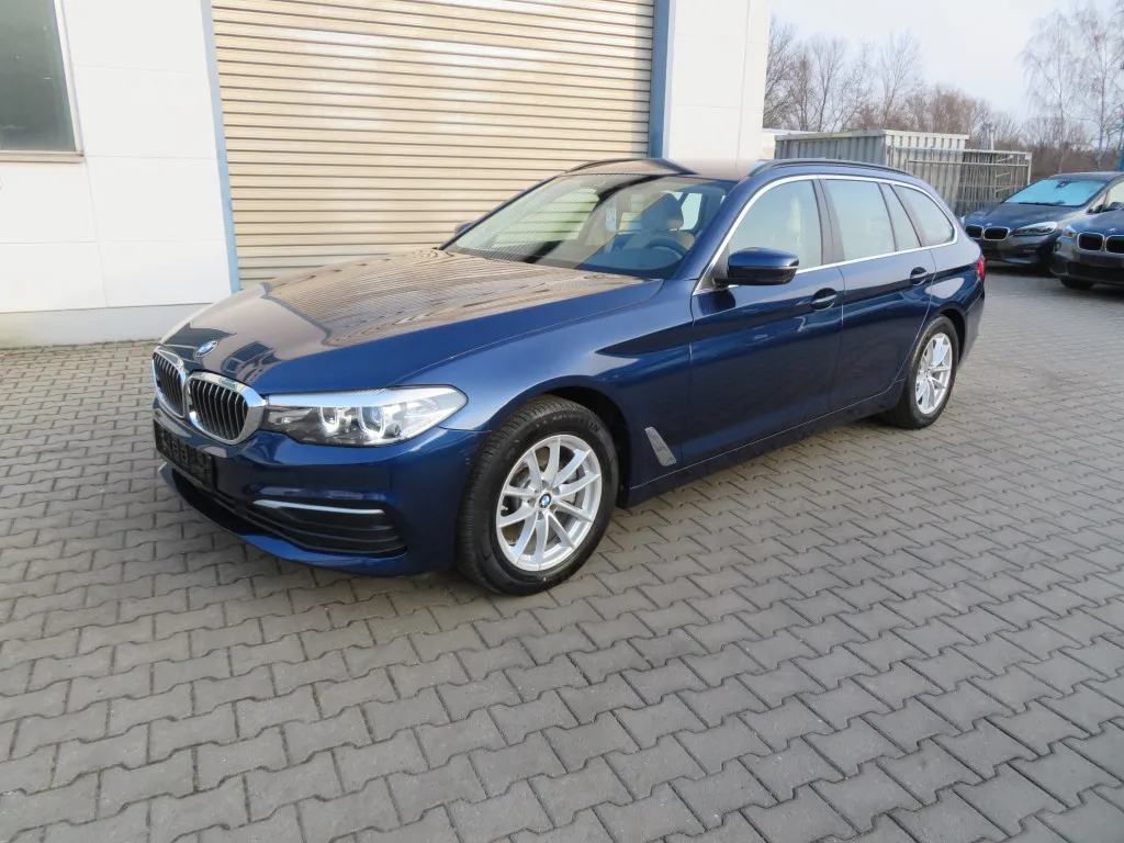 BMW 520 D TOURING XDRIVE*NAVI PROF*LEDER*ACC*360° Image 3